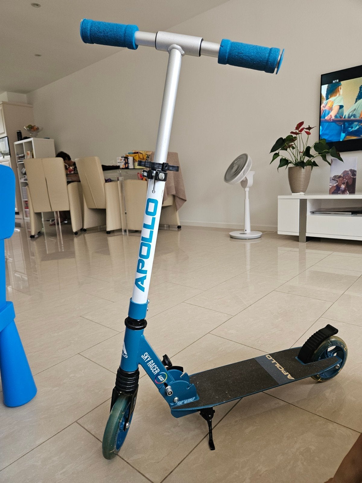 Apollo Sky Racer step - Blauw, Fietsen en Brommers, Steps, Ophalen of Verzenden, Gebruikt, Gewone step, Apollo