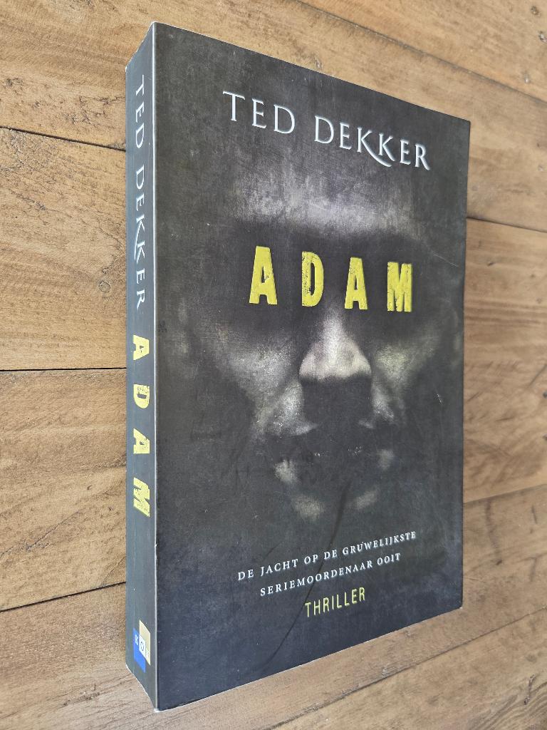 Adam - Ted Dekker (christelijke thriller), Boeken, Ophalen of Verzenden, Zo goed als nieuw