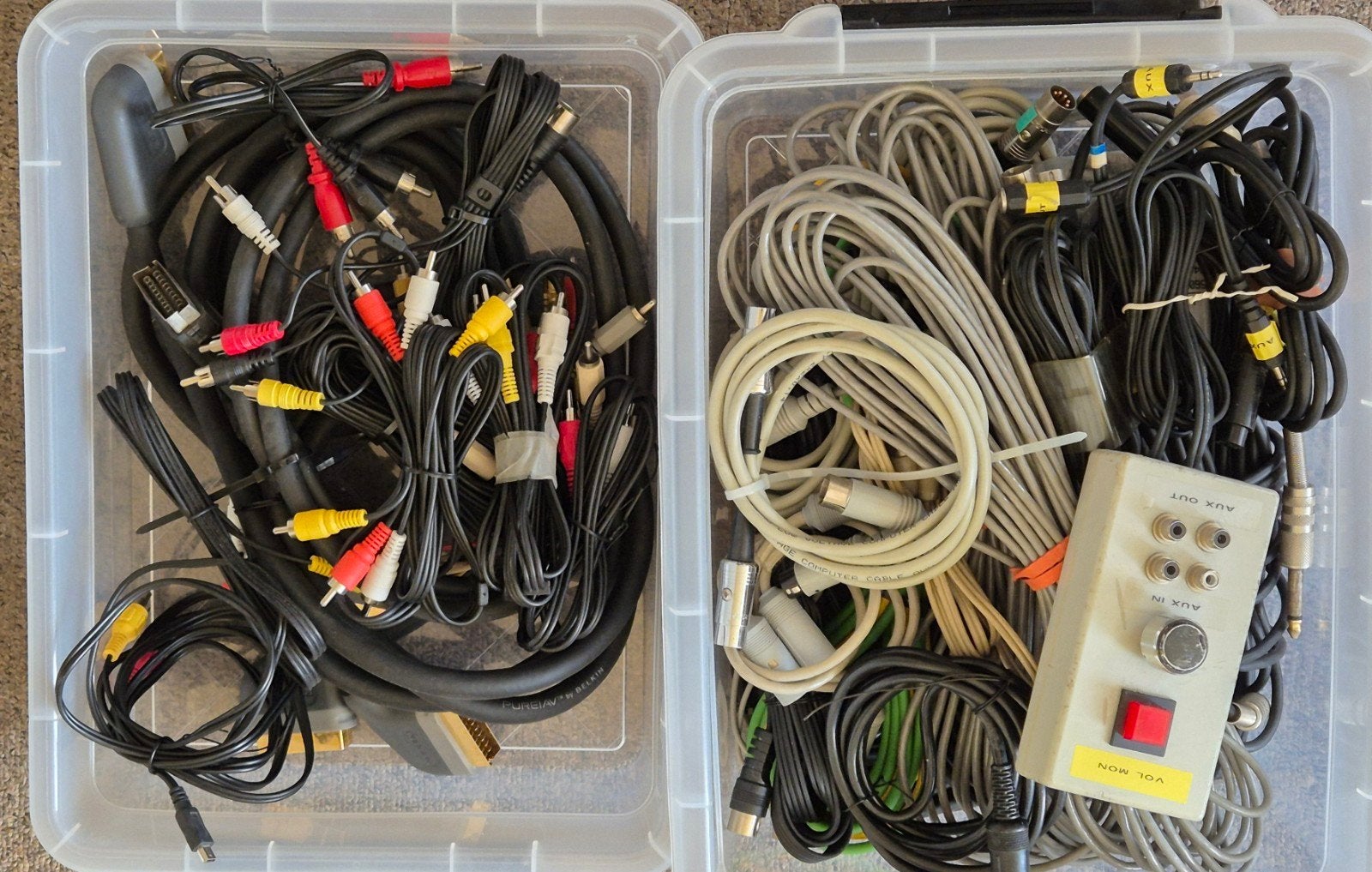 Diverse audiokabels en video kabels, Ophalen, Gebruikt, Overige kabels