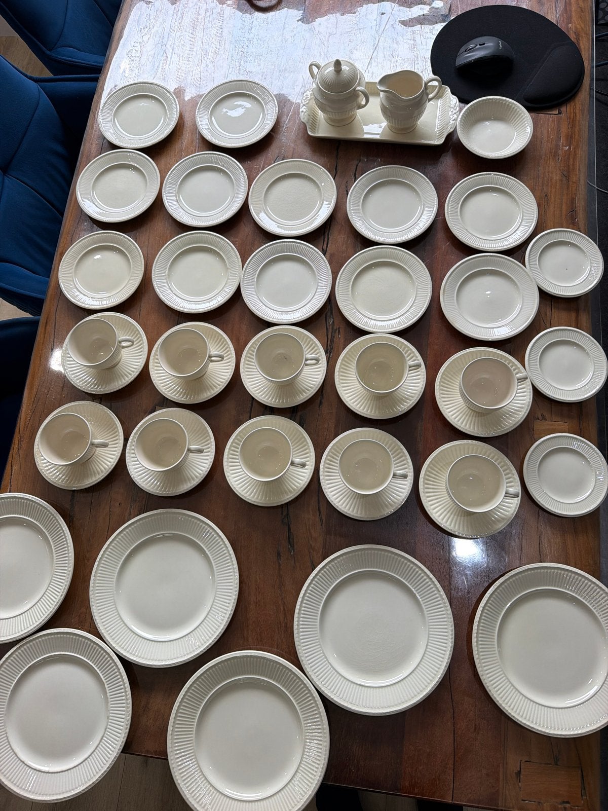Wedgwood Etruria Edme Servies - Compleet en Zo Goed als Nieu, Klassiek, Ophalen of Verzenden, Zo goed als nieuw, Wedgwood