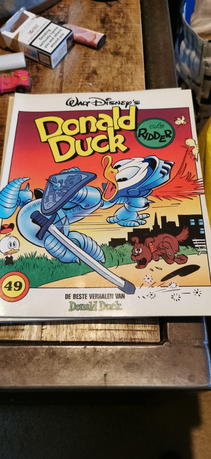 Donald Duck als Ridder - De Beste Verhalen van Donald Duck, Eén stripboek, Ophalen of Verzenden, Gelezen, Walt Disney
