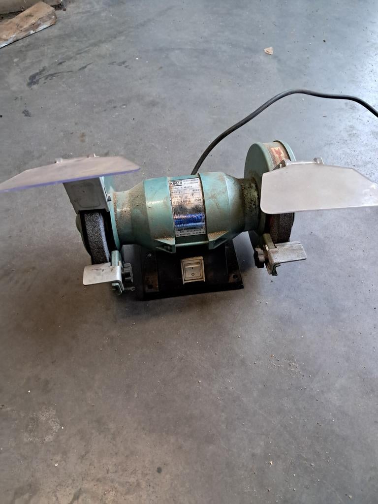 Kinzo slijpmachine type: 8E405, Doe-het-zelf en Verbouw, Gereedschap | Slijpmachines, Ophalen of Verzenden, Gebruikt, Minder dan 700 watt