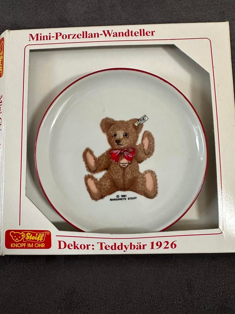 Steiff mini porseleinen wandtegeltje, Ophalen of Verzenden, Zo goed als nieuw, Steiff