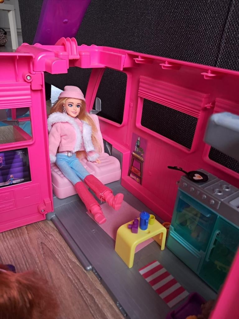 Barbie Droomcamper, Kinderen en Baby's, Speelgoed | Poppen, Verzenden, Zo goed als nieuw, Barbie