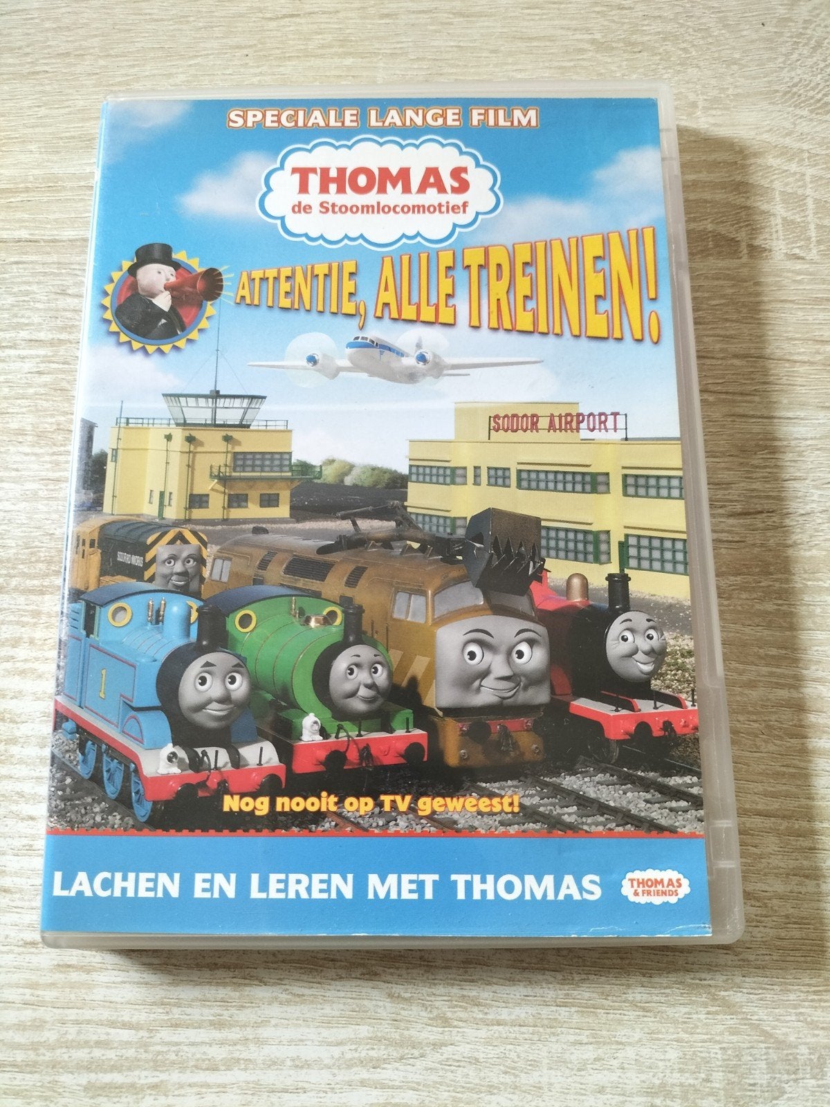 Thomas de stoomlocomotief attentie alle treinen, Ophalen of Verzenden