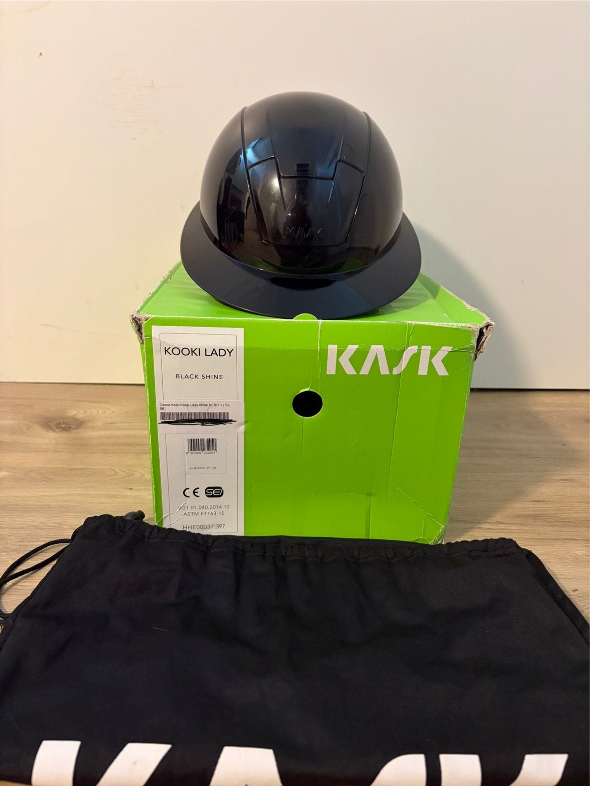 KASK kooki lady shine M56, Dieren en Toebehoren, Gebruikt, Ophalen of Verzenden, Rijhelm/cap, Zwart