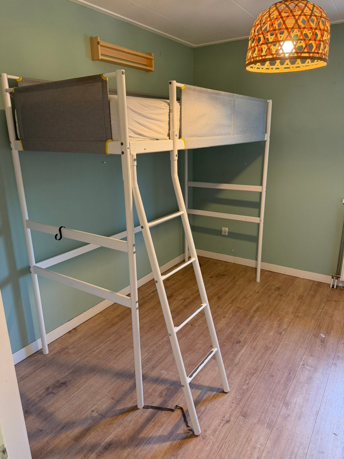 IKEA hoogslaper VITVAL, Huis en Inrichting, Ophalen, Gebruikt, Eenpersoons, 200 cm