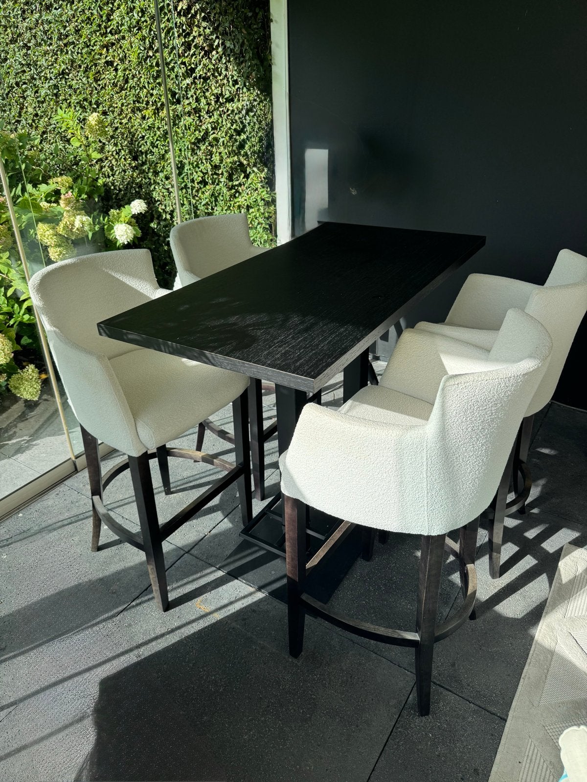 Set van 4 Just barkrukken met zachte witte bekleding, Ophalen, Gebruikt, Wit, Vier
