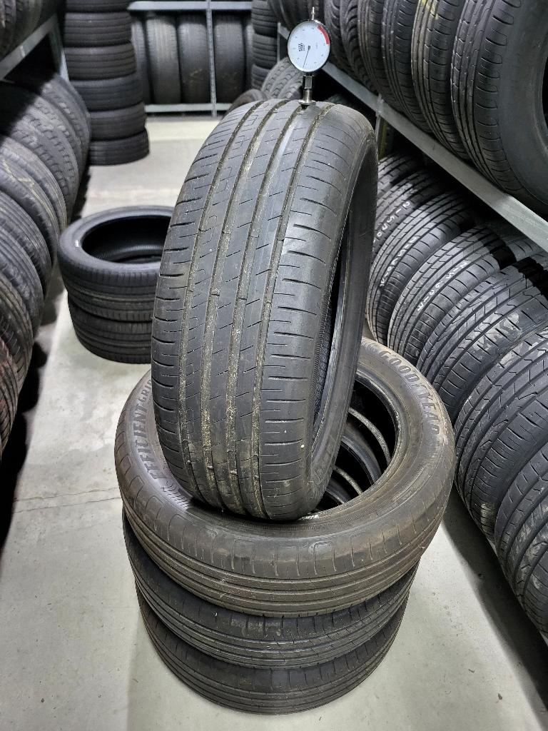 4 x 205/55/17 Goodyear Efficientgrip 7mm 250,- Incl montage!, Auto-onderdelen, Banden en Velgen, Gebruikt, Goodyear, 17 inch, Zomerbanden