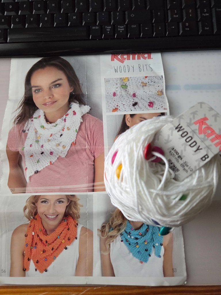 Katia wol met patroon voor halsdoek/sjaal, Ophalen of Verzenden, Nieuw, Breien of Haken, Wol of Garen