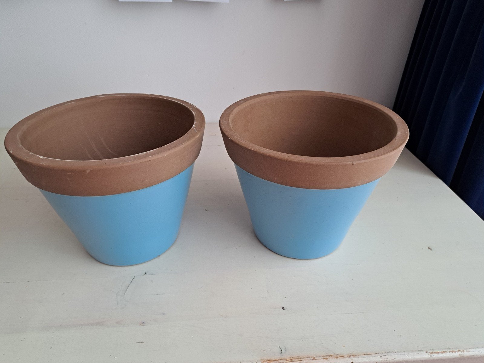 Set van 2 terracotta bloempotten met blauwe glazuur, Ophalen