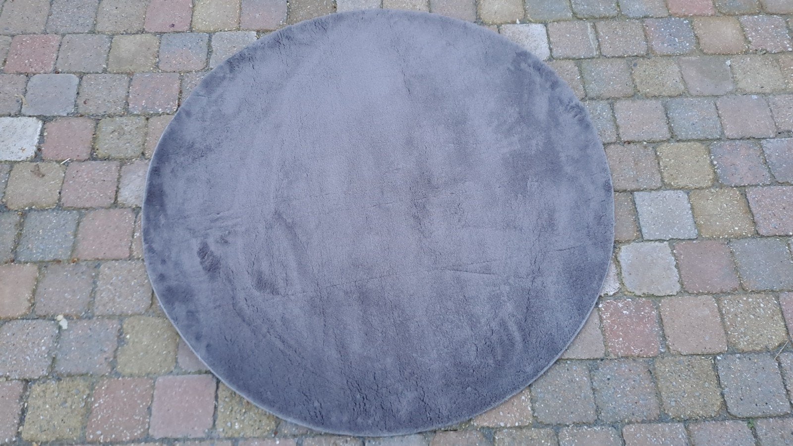 Rond grijs vloerkleed - zacht en modern, Huis en Inrichting, Stoffering | Tapijten en Kleden, Ophalen, 50 tot 100 cm, 50 tot 100 cm