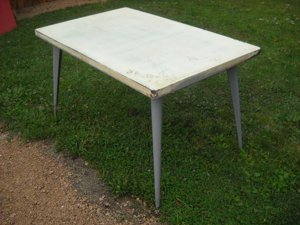 Tolix tafel 130x80 cm. Zeldzame maat., Ophalen