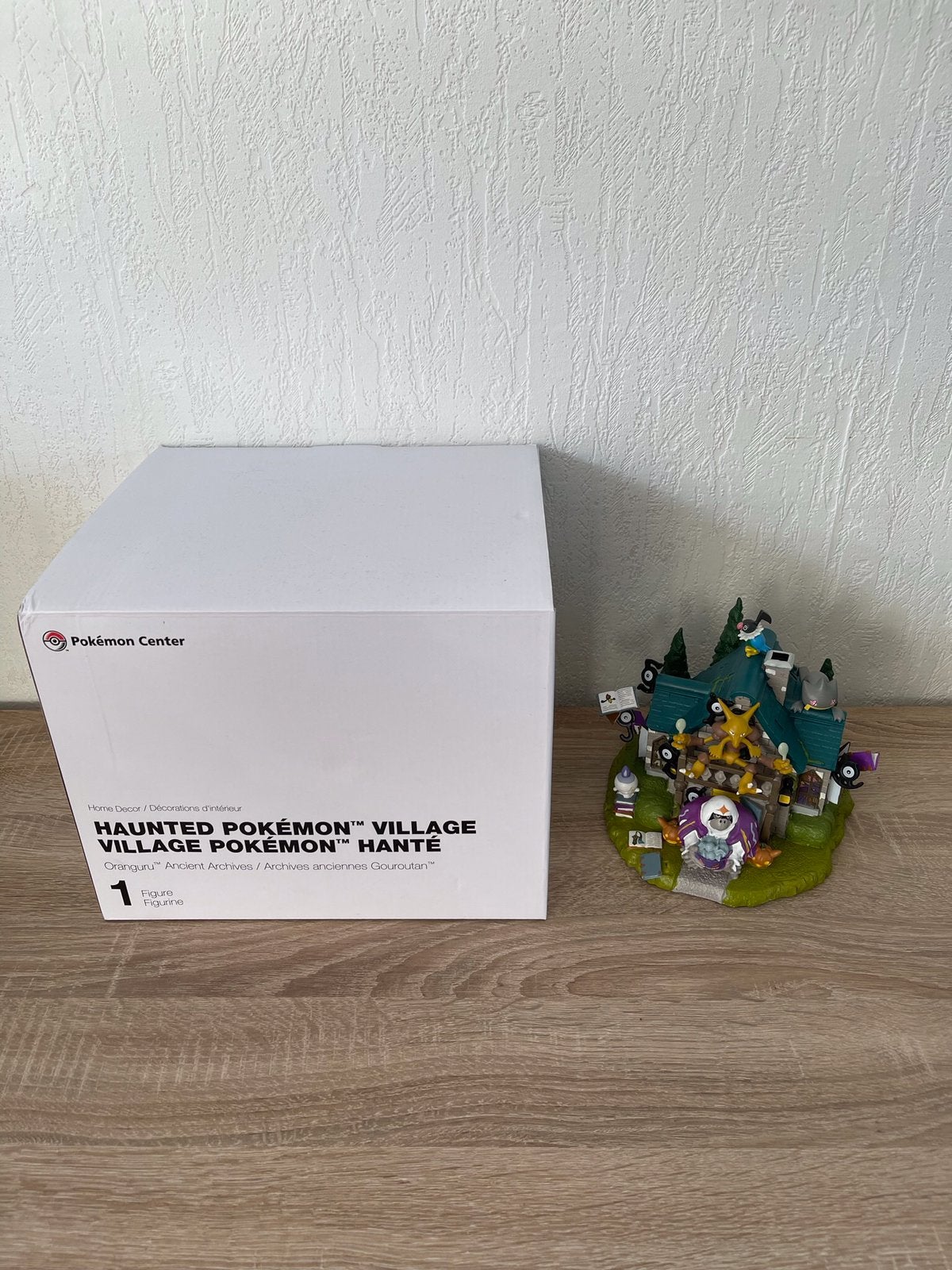Pokémon Center Haunted Pokémon Village, Ophalen of Verzenden, Zo goed als nieuw
