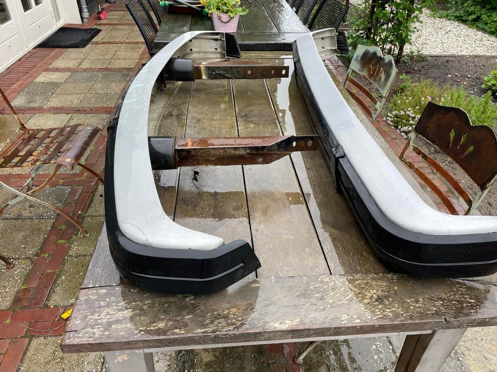 Zeer nette bumpers voor Volvo 240 en 260 serie, Ophalen, Gebruikt, Voor, Volvo
