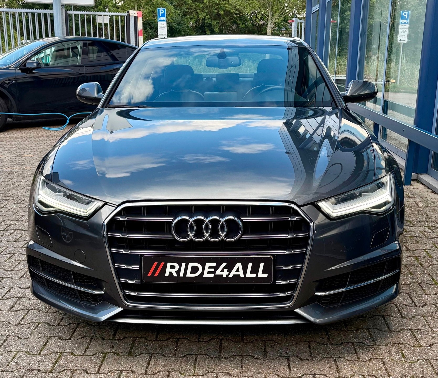 Audi A6 Limousine 1.8 TFSI 2x S-Line/STOELVW/NAVI/PDC/NAP!, Automatische klimaatregeling, Gebruikt, Bedrijf, Sedan
