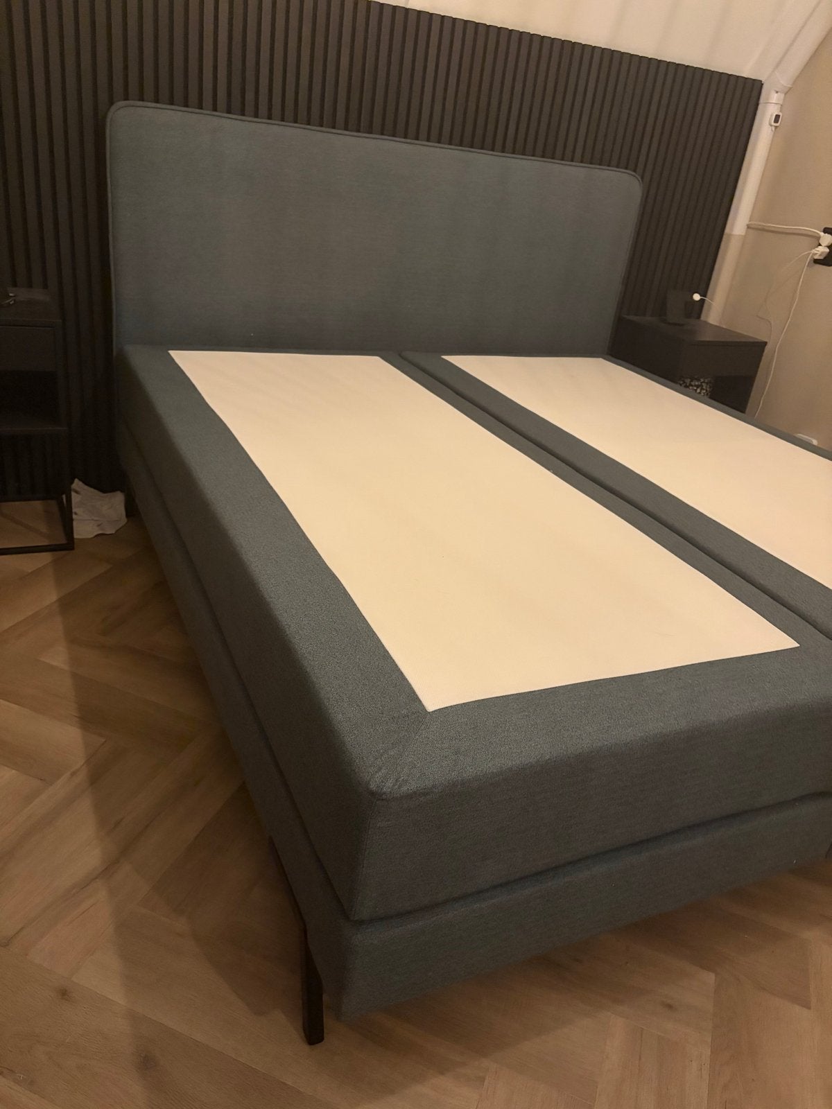 Swiss Sense tweepersoonsbed (boxspring), Ophalen, Tweepersoons, Zo goed als nieuw, 180 cm