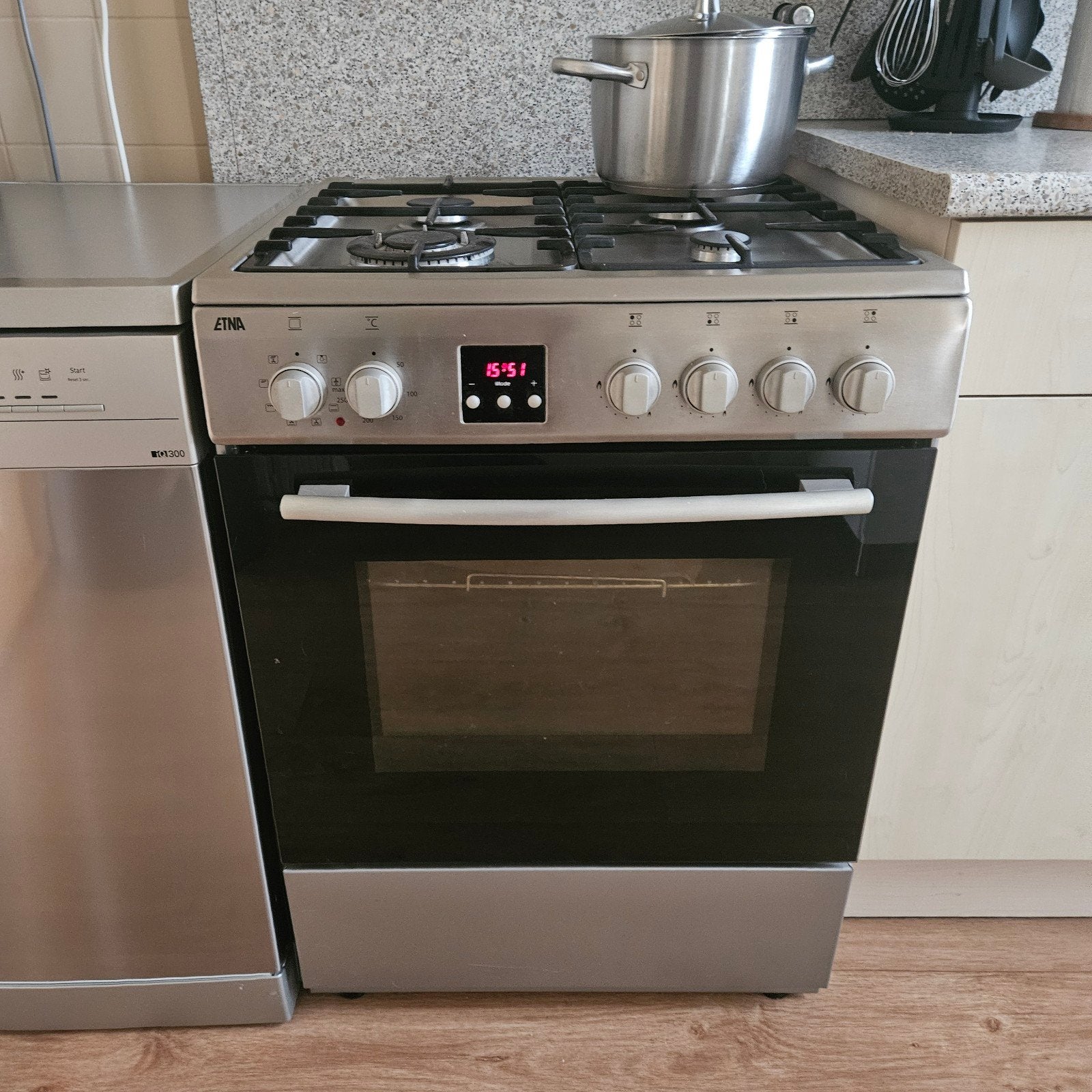 ETNA Fornuis met Gasfornuis en Oven - Zilver, Ophalen, Gebruikt, 4 kookzones, Gas