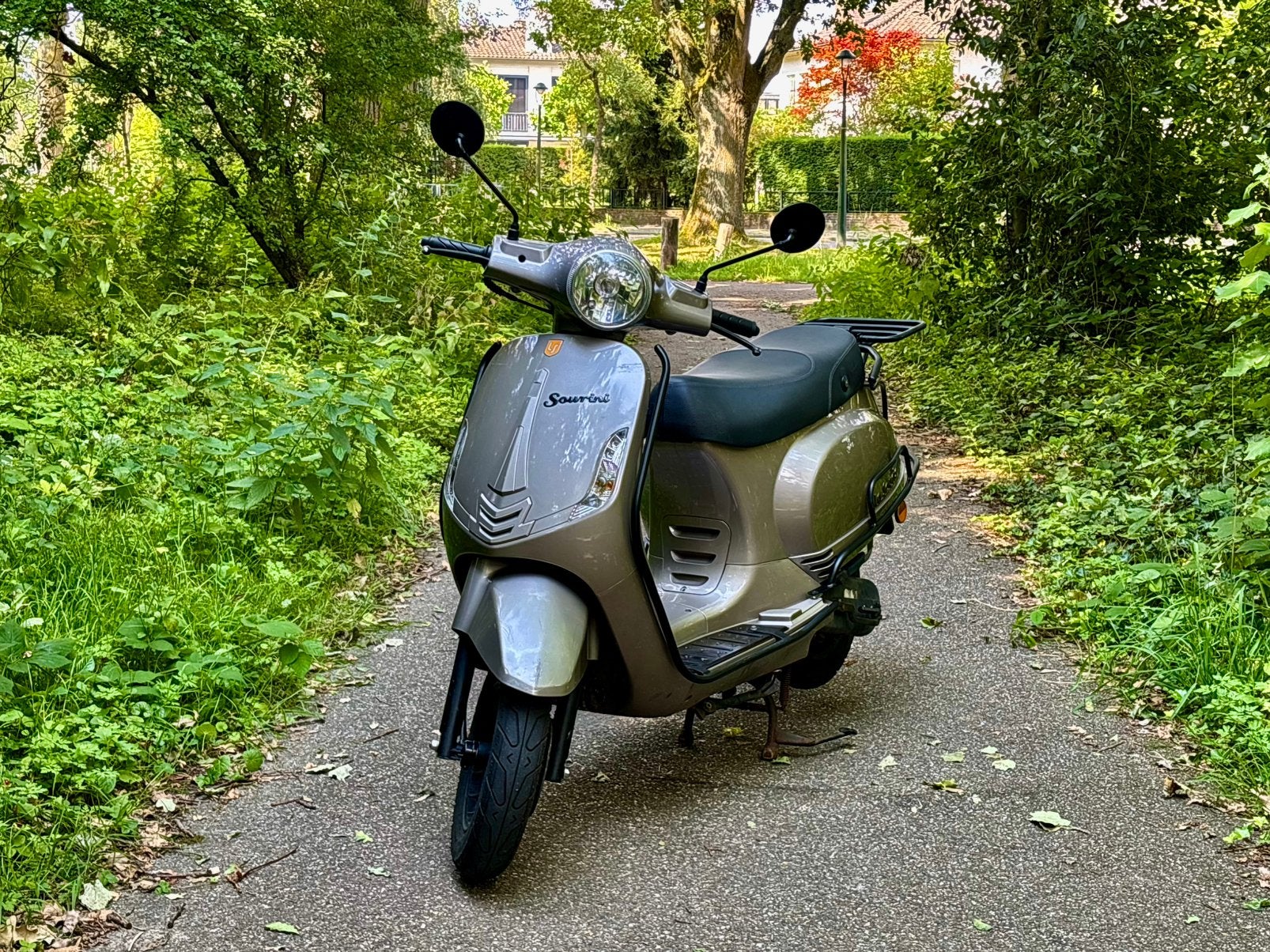 La Souris Sourini 2023, Fietsen en Brommers, Snorfietsen en Snorscooters, Zo goed als nieuw, Benzine, Ophalen, Overige merken