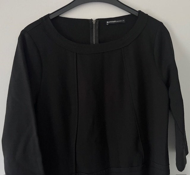 Summum Woman hele stijlvolle nette jurk met prachtig rok., Kleding | Dames, Maat 38/40 (M), Summum Woman, Zwart, Nieuw