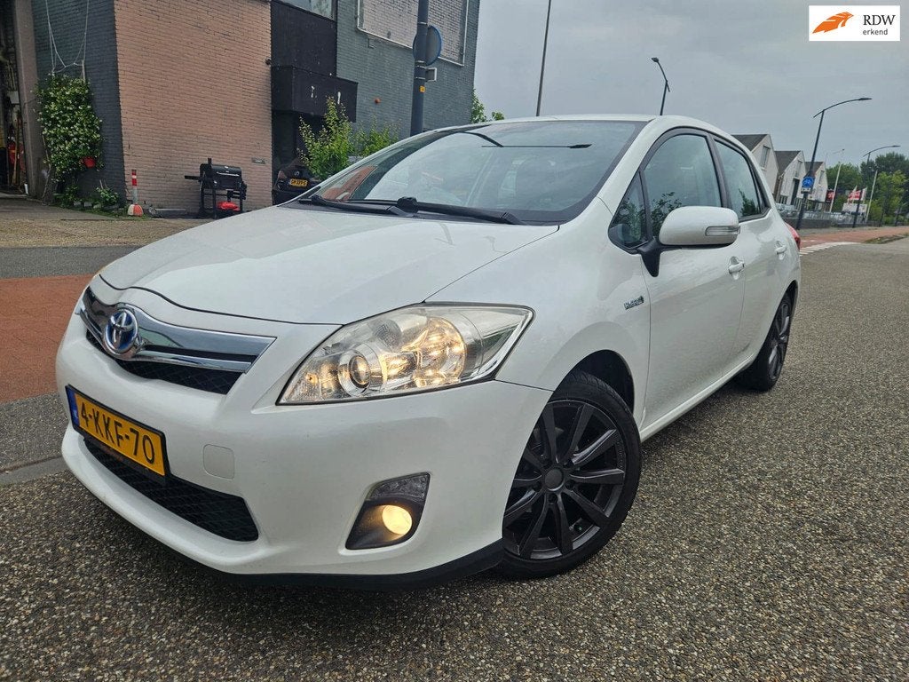 Toyota Auris Wij hebben nog goede Hybride Toyota`s>> drOranj, Euro 5, Gebruikt, 4 cilinders, Alcantara