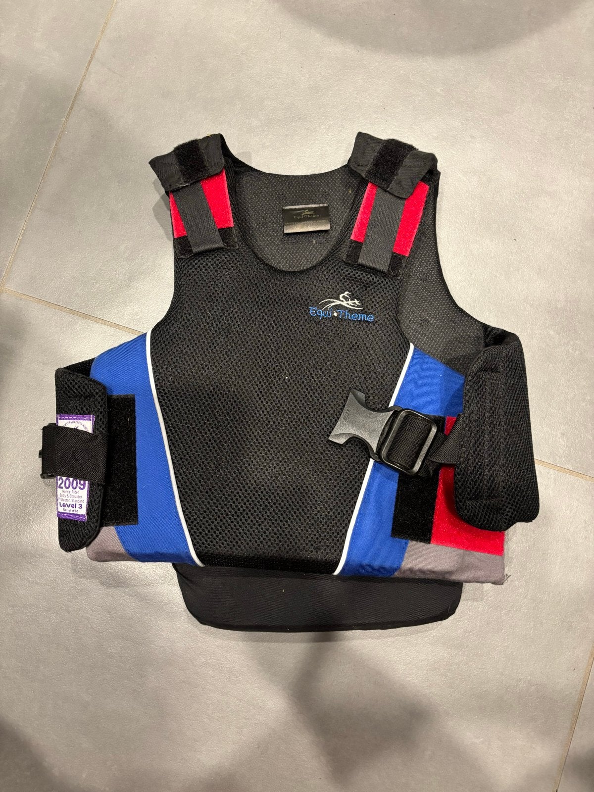 EQUITHÈME Rugbeschermer/ body protector kind, Ophalen of Verzenden, Zo goed als nieuw
