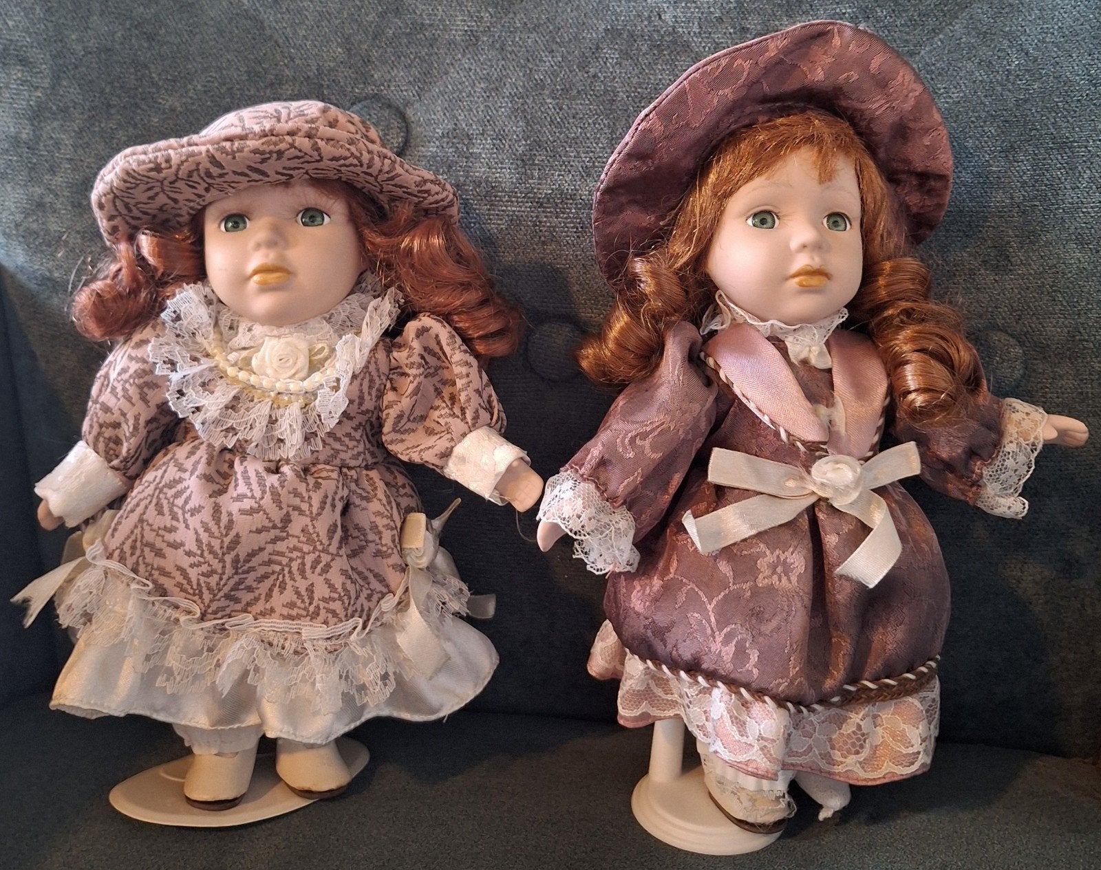 Set van 2 vintage porseleinen poppen., Verzamelen, Ophalen of Verzenden, Gebruikt, Pop