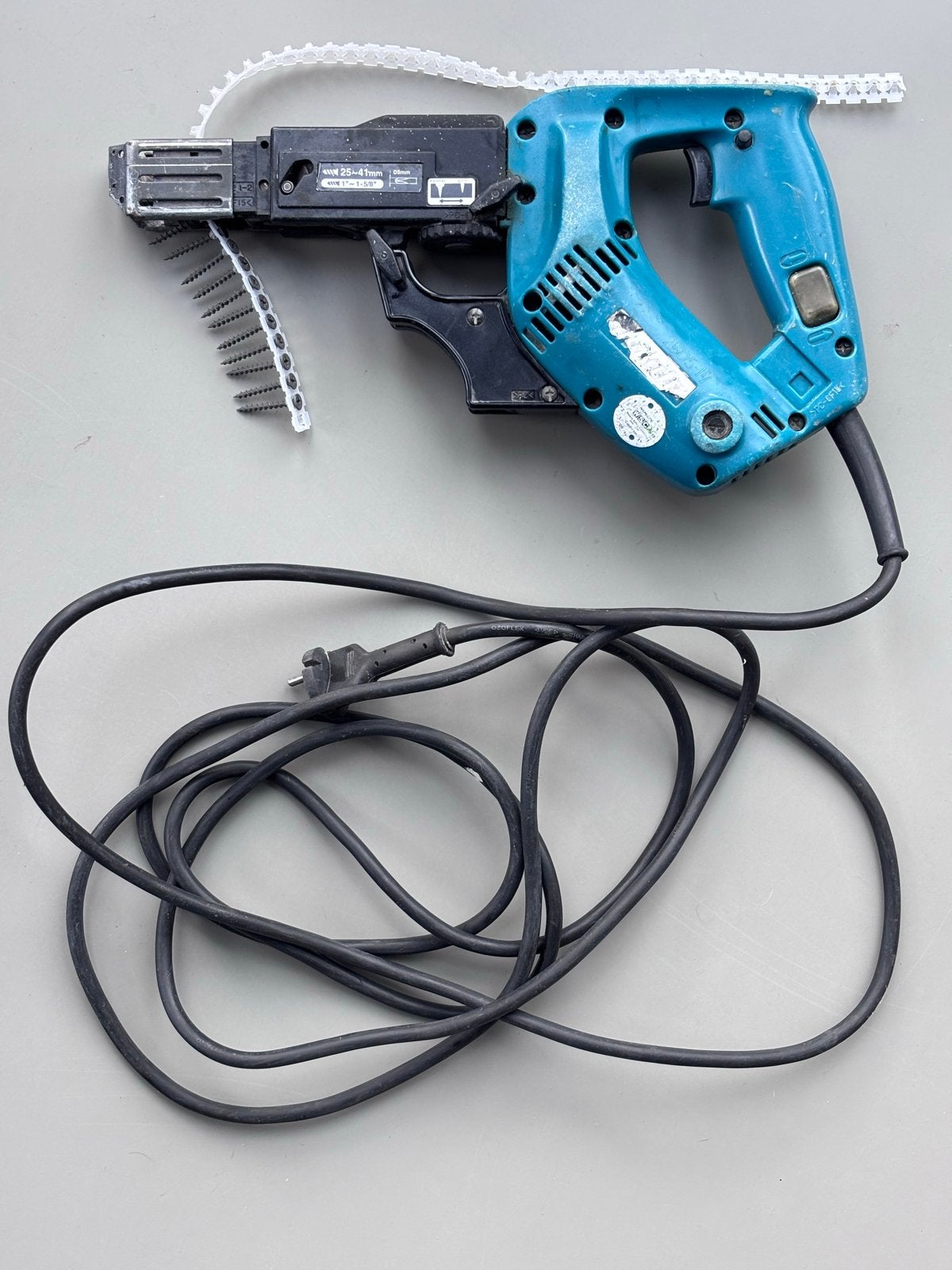 Makita 6833 Schroefmachine - Perfect voor gipsplaten, Doe-het-zelf en Verbouw, Variabele snelheid, Ophalen of Verzenden, Boor- en Schroefmachine
