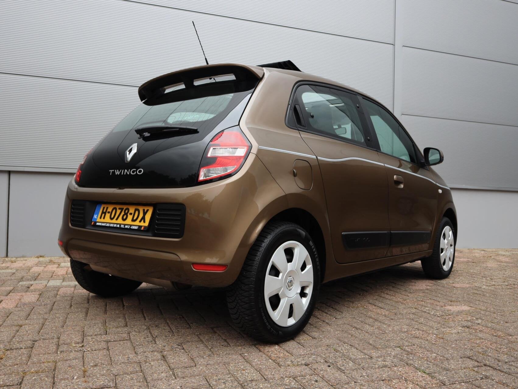 Renault Twingo 1.0 SCe Dynamique (Vol Opties) Cabrio dak, Keurmerk '100% Onderhouden', Gebruikt, 4 stoelen, Handgeschakeld