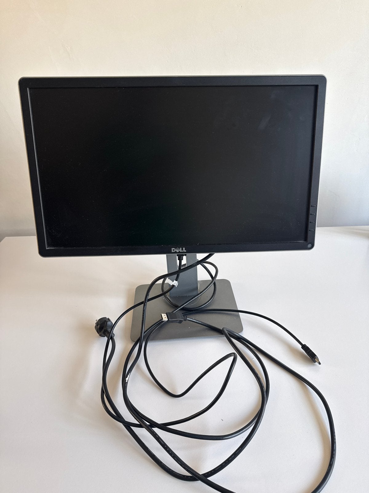 Dell P2214Hb 22 inch Full HD monitor, Computers en Software, Monitoren, Ophalen, Gebruikt, IPS, In hoogte verstelbaar