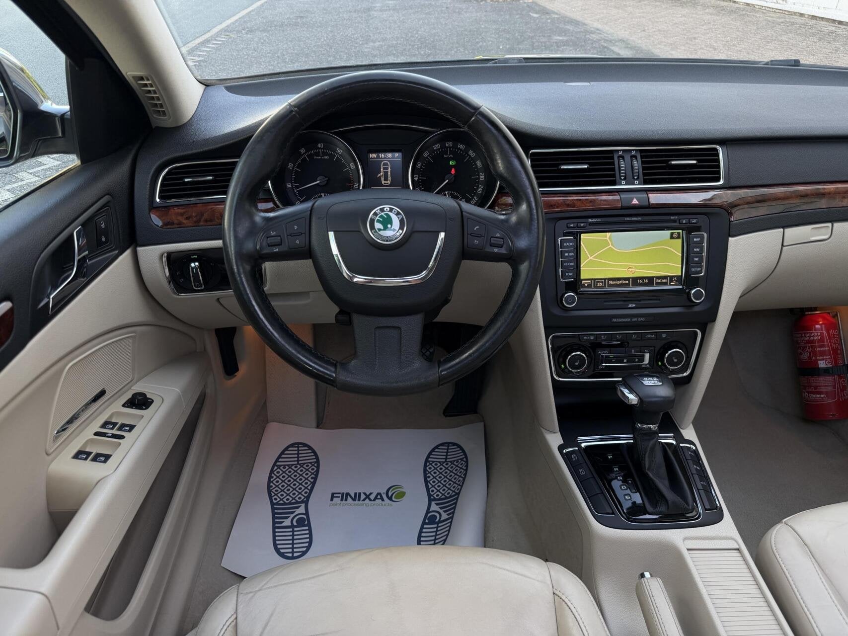 Skoda Superb Combi 3.6 FSI Elegance 4x4 Business Line, Auto's, Euro 5, Gebruikt, Vierwielaandrijving, 93 €/maand