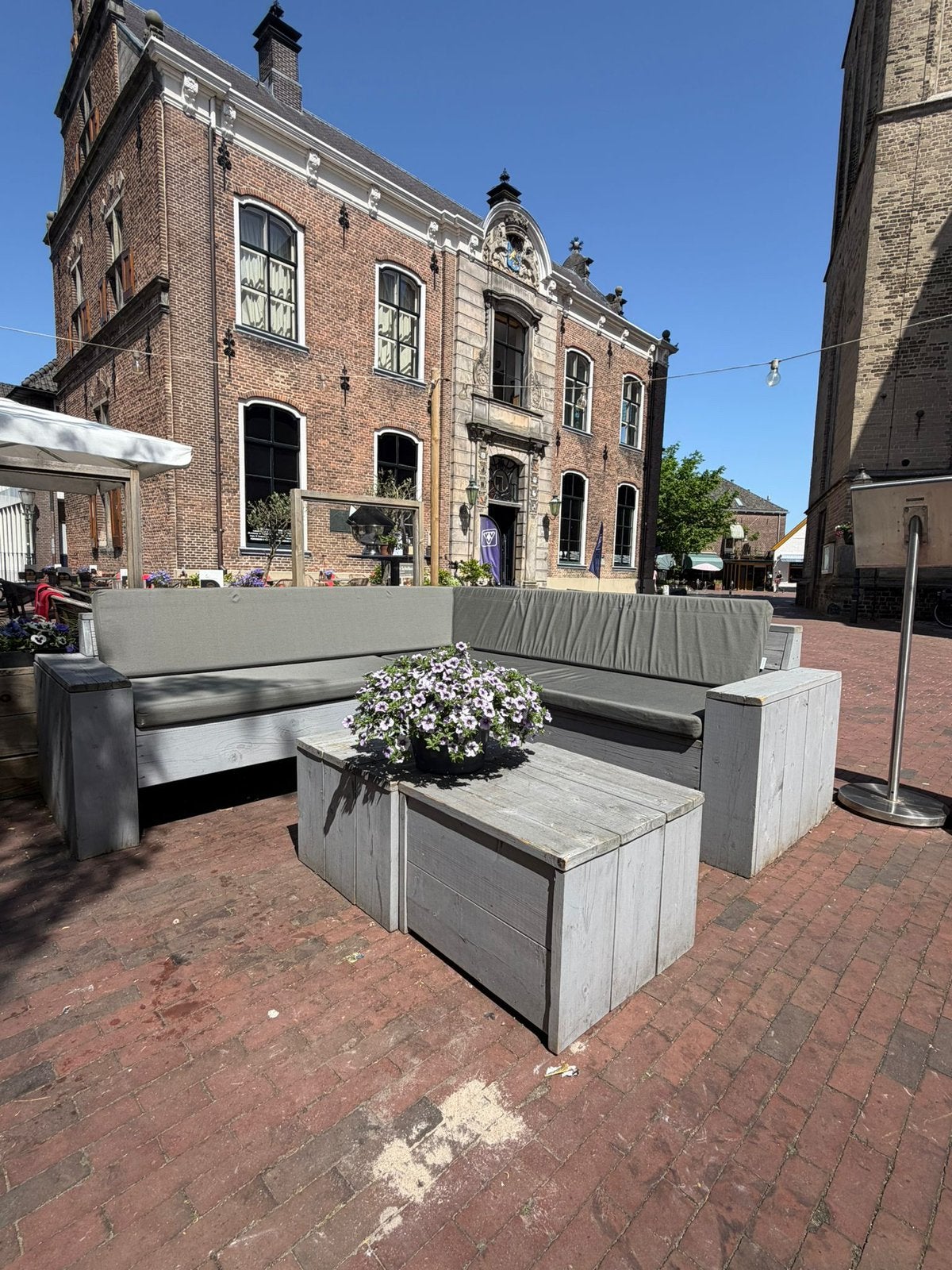 Zware steigerhouten hoekbank met 2 tafels, Ophalen, 5 zitplaatsen, Gebruikt, Steigerhout