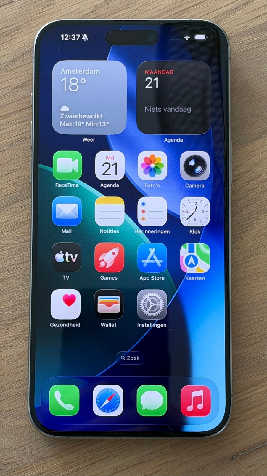 iPhone 15 Pro Max 256GB natural titanium (Nieuwstaat)