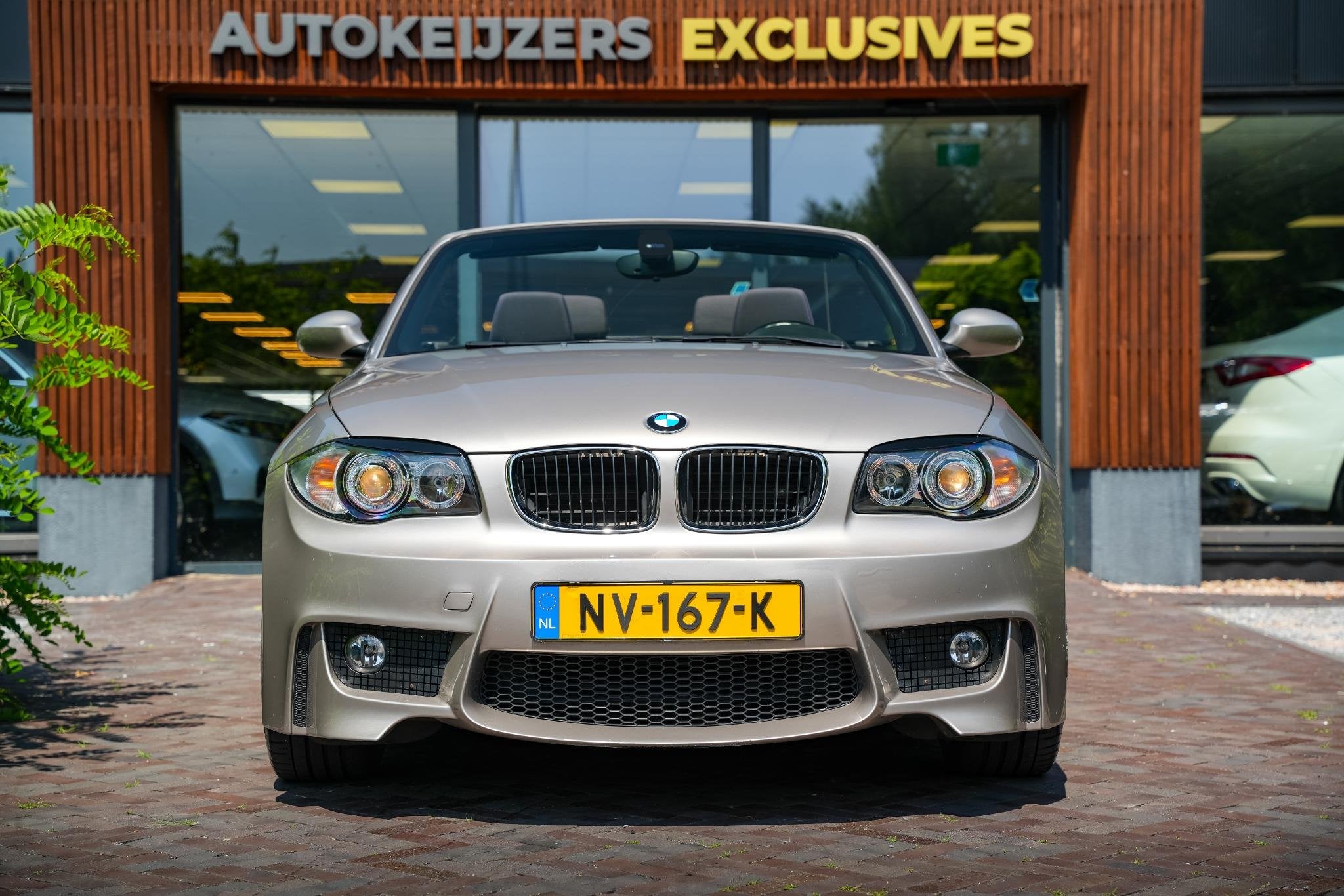 BMW 1-serie Cabrio 118i Radio/CD Electrische ramen 18"L.M. A, Auto's, BMW, 1-Serie, Euro 5, Cabriolet, 4 stoelen