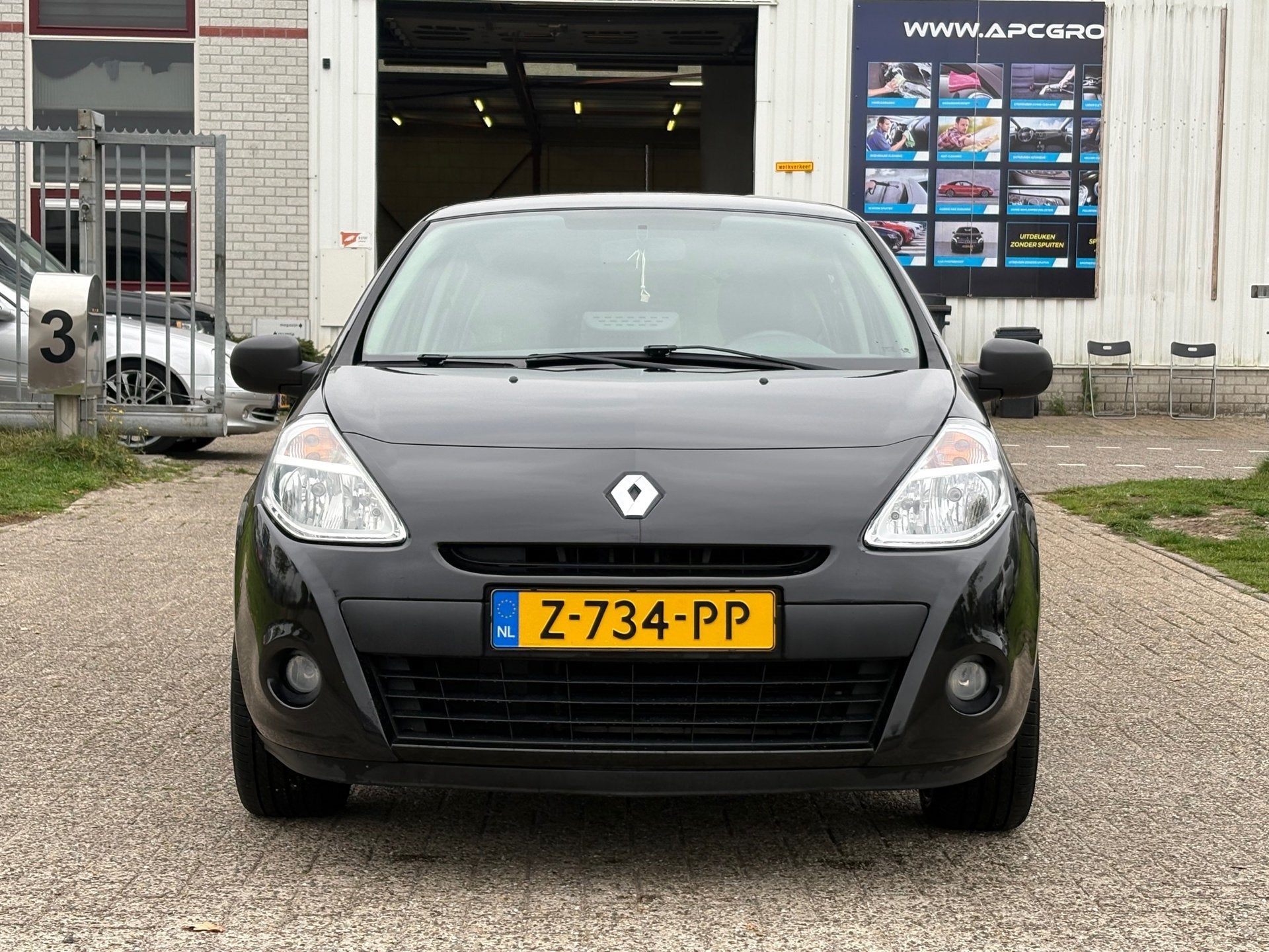 Renault CLIO 1.2 Collection / CarPlay / EXPORT/HANDEL, Auto's, Voorwielaandrijving, Euro 5, Gebruikt, 4 cilinders