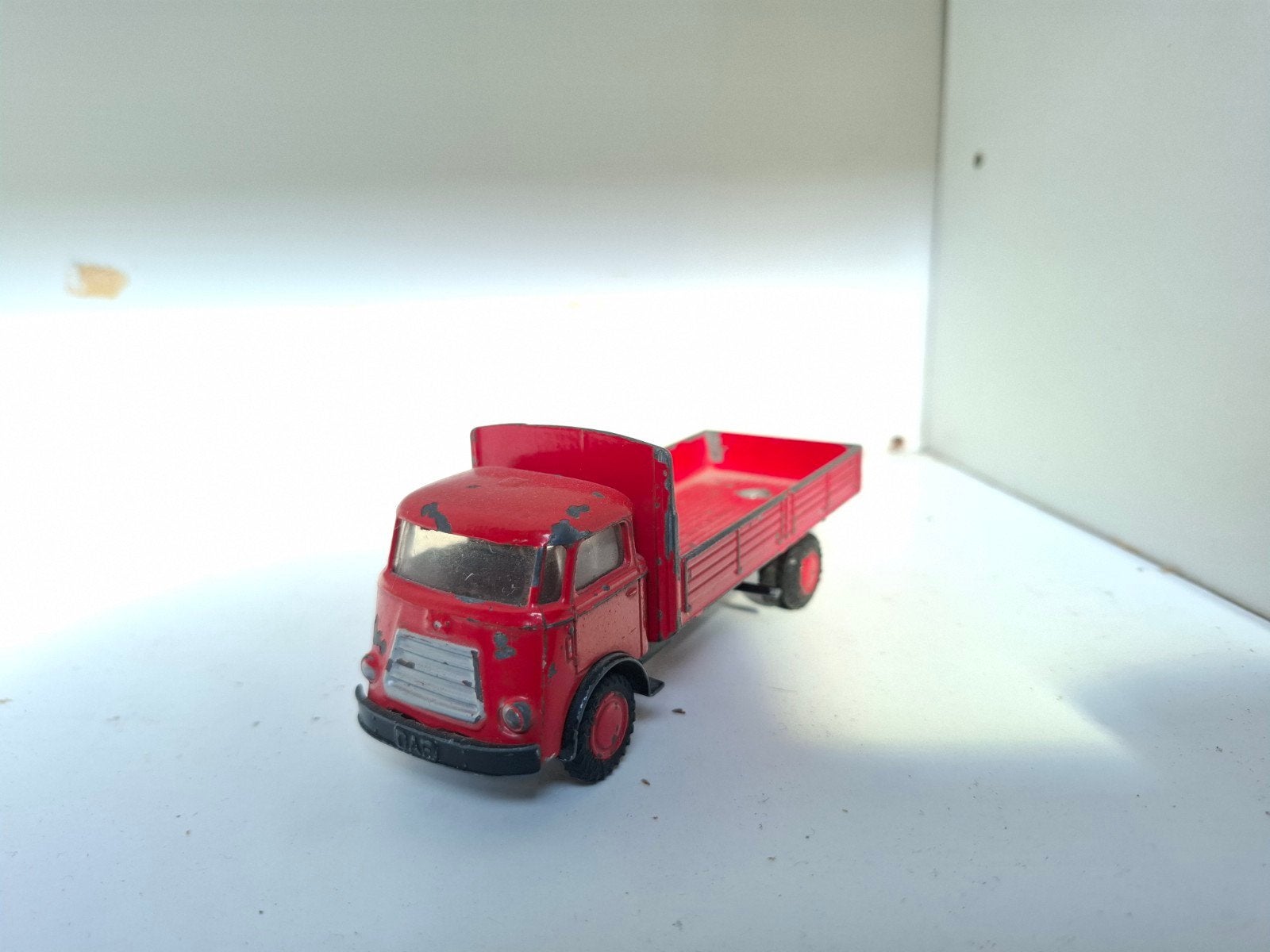 Vintage DAF vrachtwagen speelgoedauto rood, Ophalen of Verzenden, Gebruikt