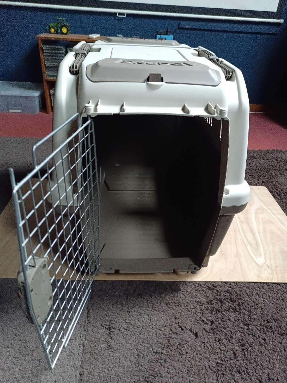reisbench Trixie scudo  80 x 55 x 65 cm !!, Dieren en Toebehoren, Ophalen, Zo goed als nieuw