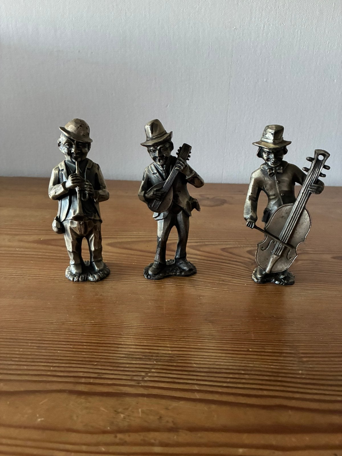 Set van 3 Peltro L tinnen beeldjes van muzikanten, Verzamelen, Beelden en Beeldjes, Ophalen of Verzenden, Gebruikt, Mens
