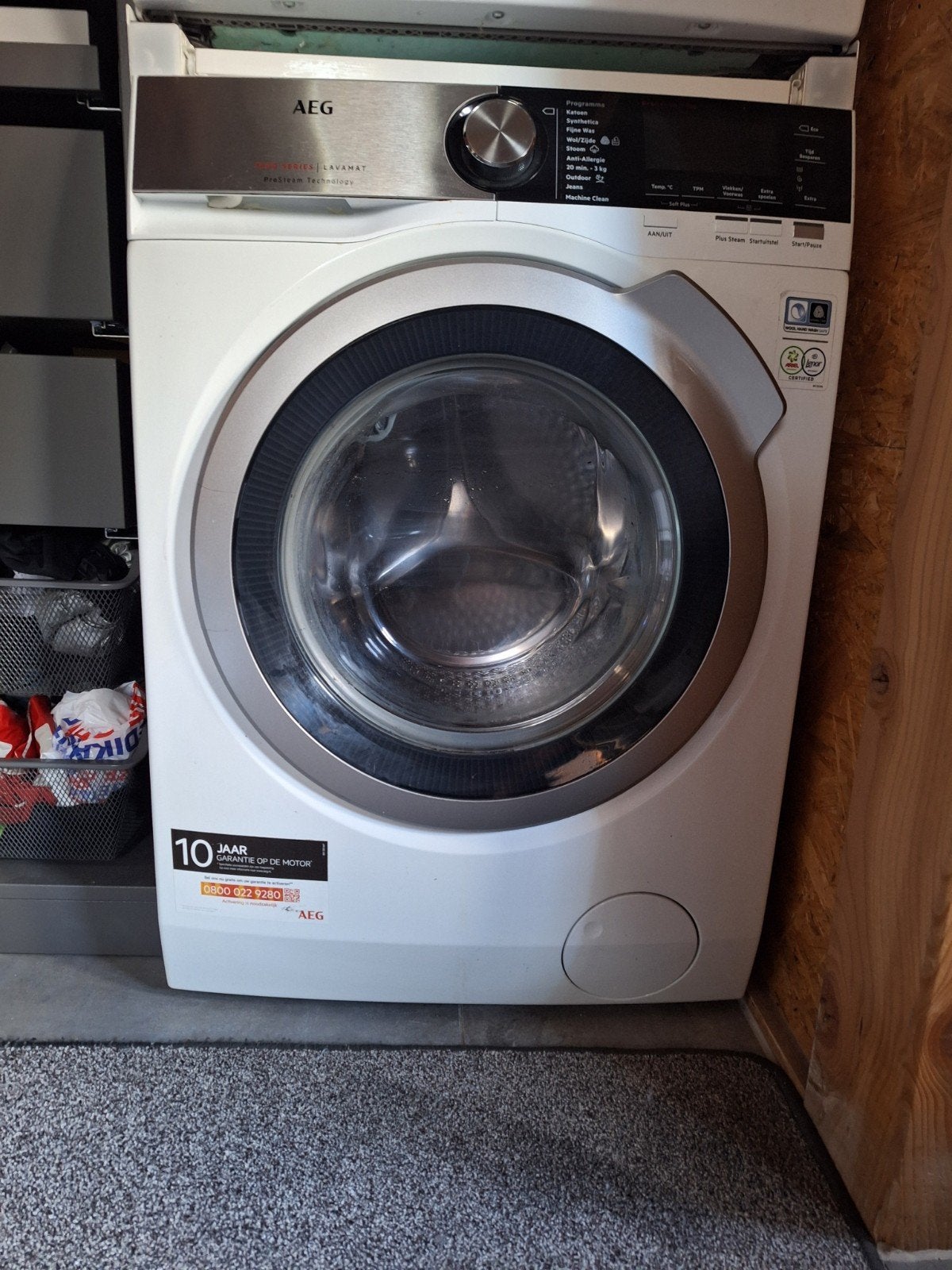AEG Lavamat 7000 Series ProSteam Wasmachine, Witgoed en Apparatuur, Ophalen, 1200 tot 1600 toeren, Gebruikt, 8 tot 10 kg