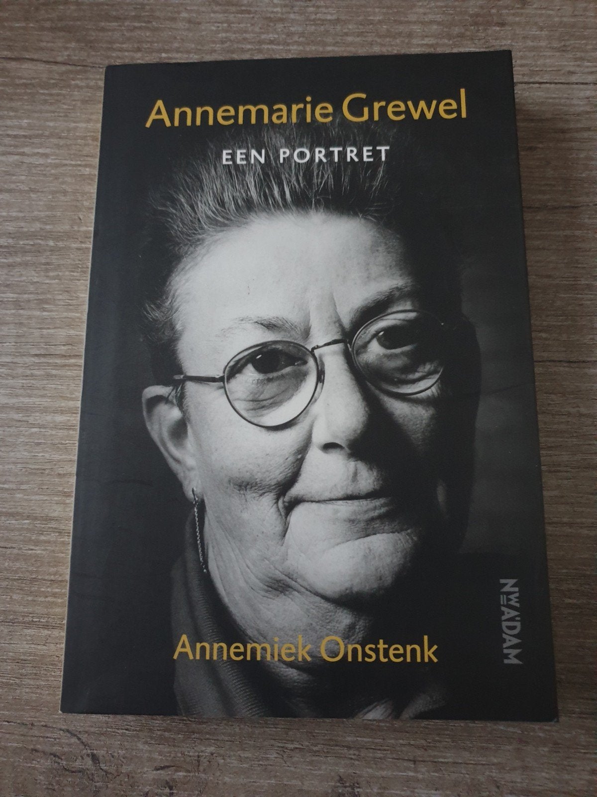 Annemarie Grewel - Een Portret door Annemiek Onstenk, Ophalen of Verzenden, Gelezen, Annemiek Onstenk, Overige
