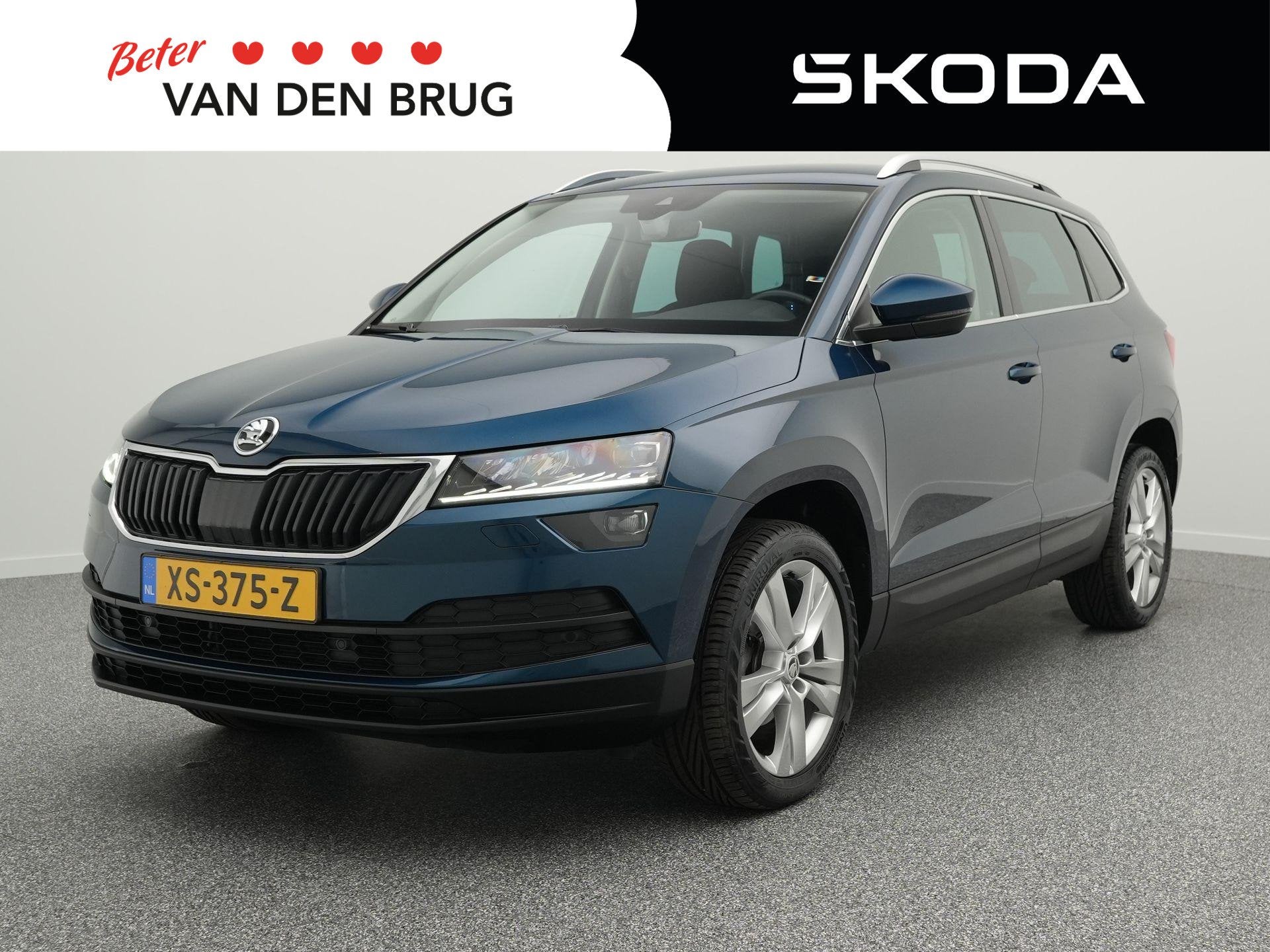 Skoda Karoq 1.5 TSI 150pk Style Business | Trekhaak | CANTON, Voorwielaandrijving, Stof, 4 cilinders, 150 pk