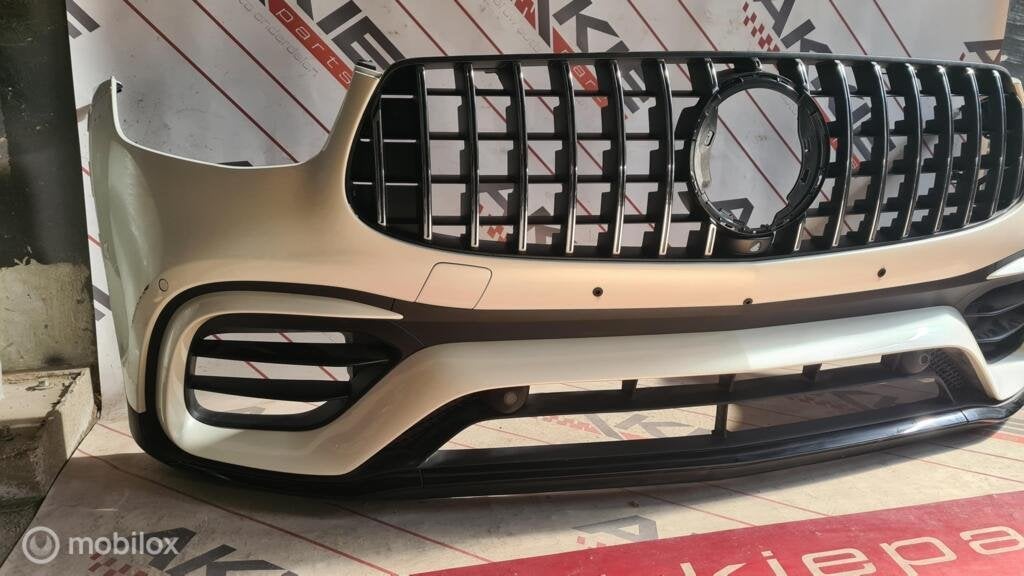 Mercedes GLC 63 AMG W253 X253 facelift Bumper voor wit, Gebruikt, Voor, Ophalen of Verzenden