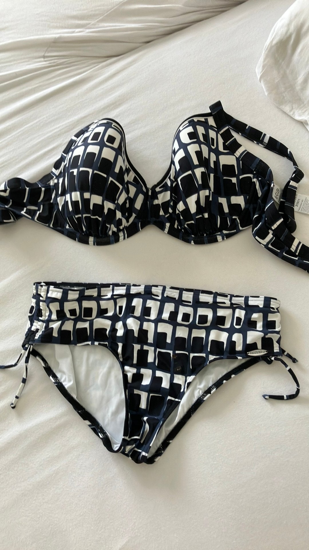 Mooie bikini. Nieuw, Kleding | Dames, Ophalen of Verzenden, Nieuw, Meerkleurig, Bikini
