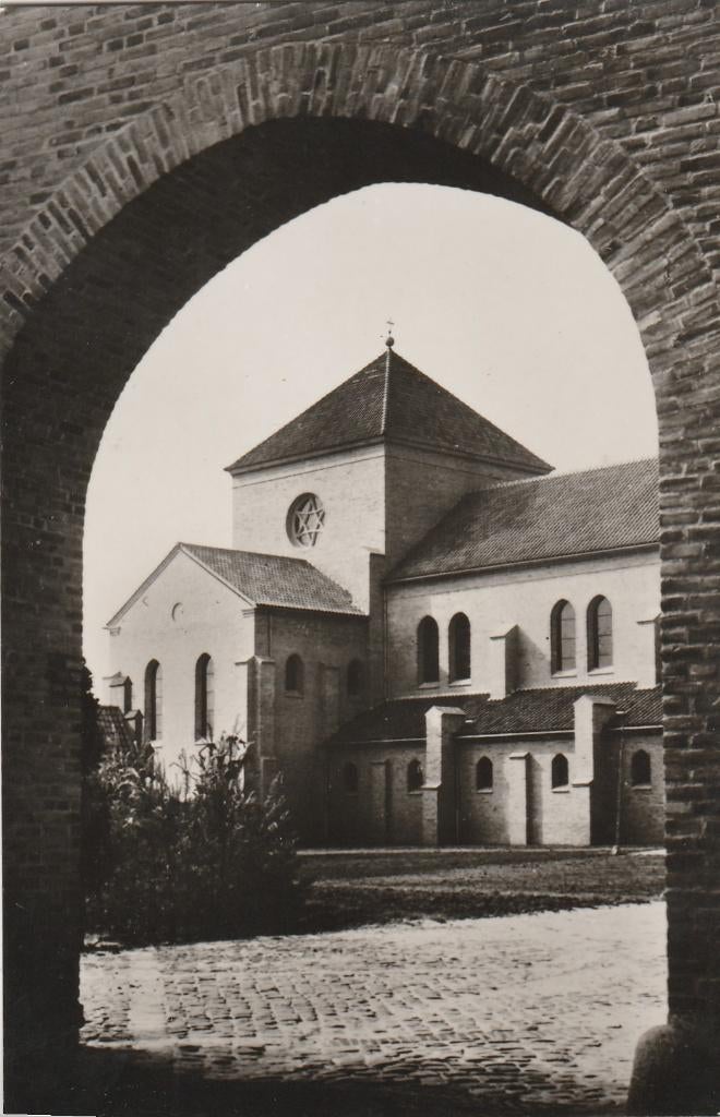 oosterhout- st paulus abdij, Ophalen of Verzenden, 1940 tot 1960, Noord-Brabant