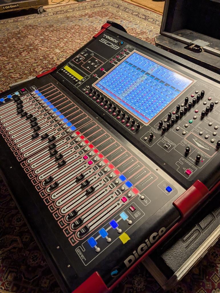 Digico SD9 (Waves, Core2) + D-Rack + Flight Case, Ophalen, Zo goed als nieuw, Audio