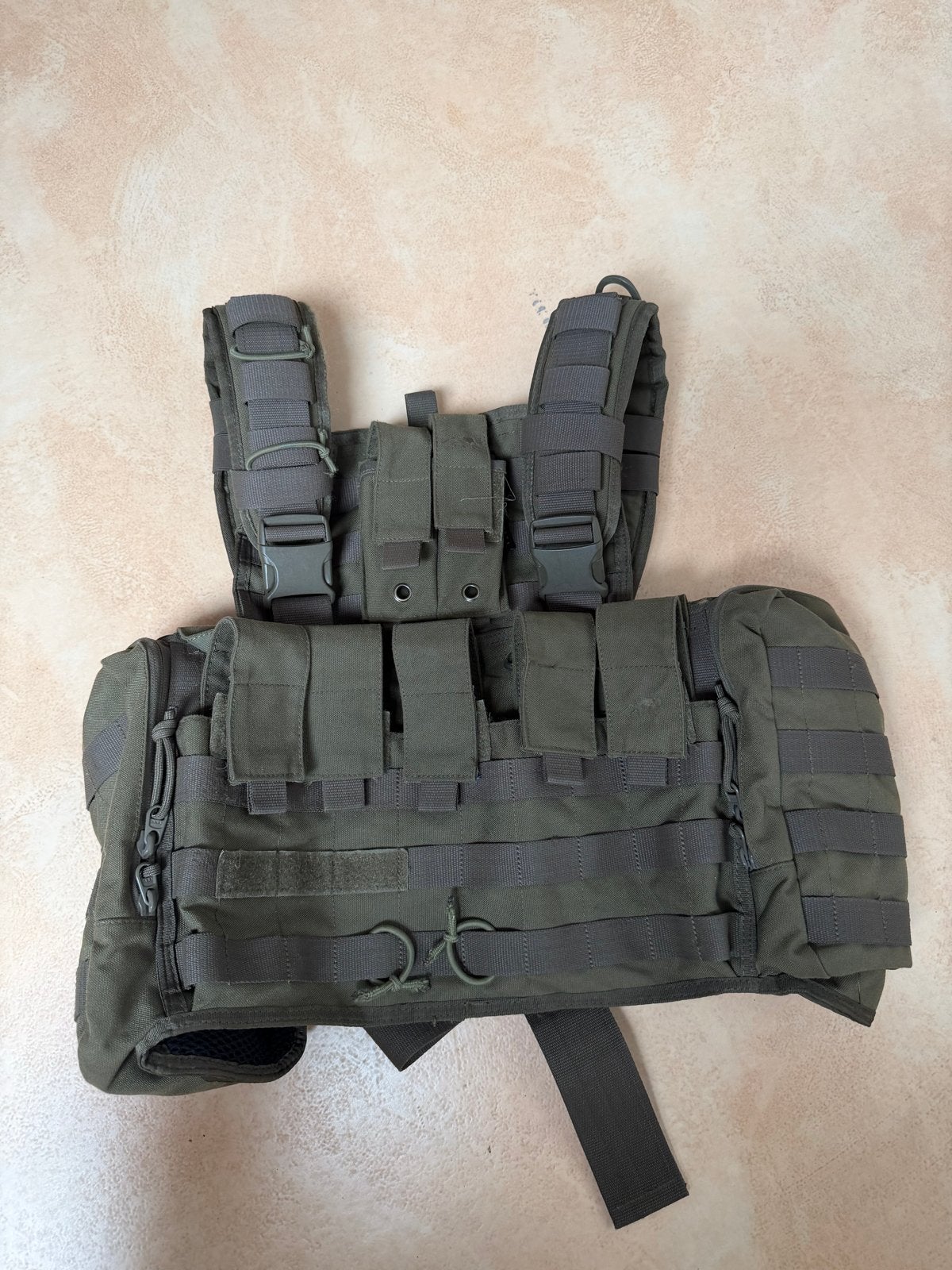 Tasmanian Tiger Chest Rig - Zeer goede staat, Verzamelen, Ophalen of Verzenden, Overige soorten, Kleding of Schoenen