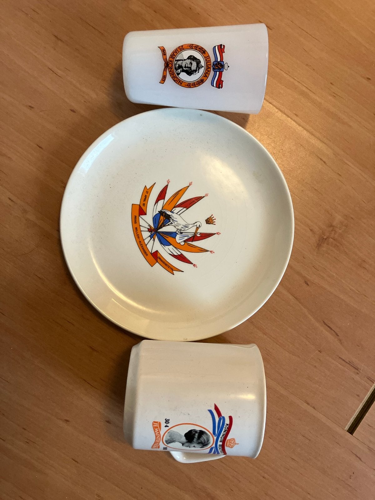 Koninklijk Servies: Juliana, Beatrix & Willem-Alexander, Ophalen of Verzenden, Gebruikt, Nederland, Servies