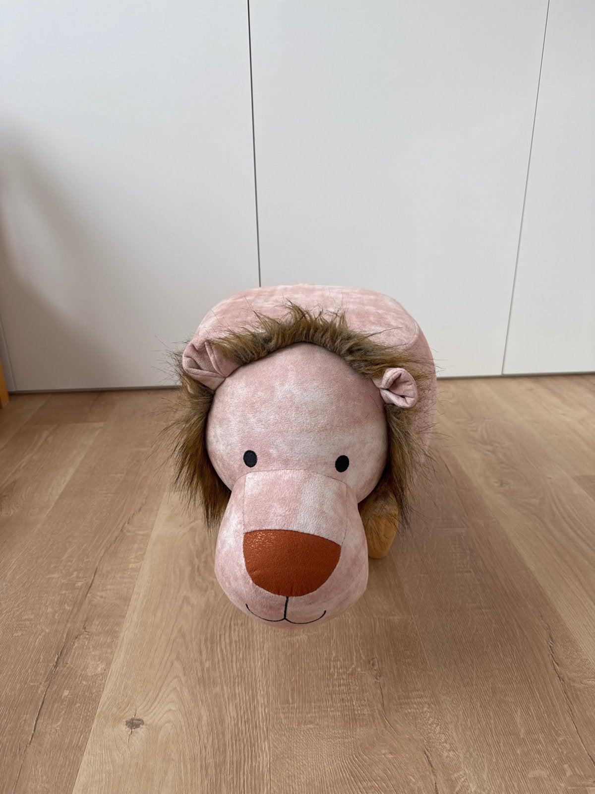 Leeuw Poef - Kinderkamer Decoratie, Ophalen, Beige, Zo goed als nieuw, Modern