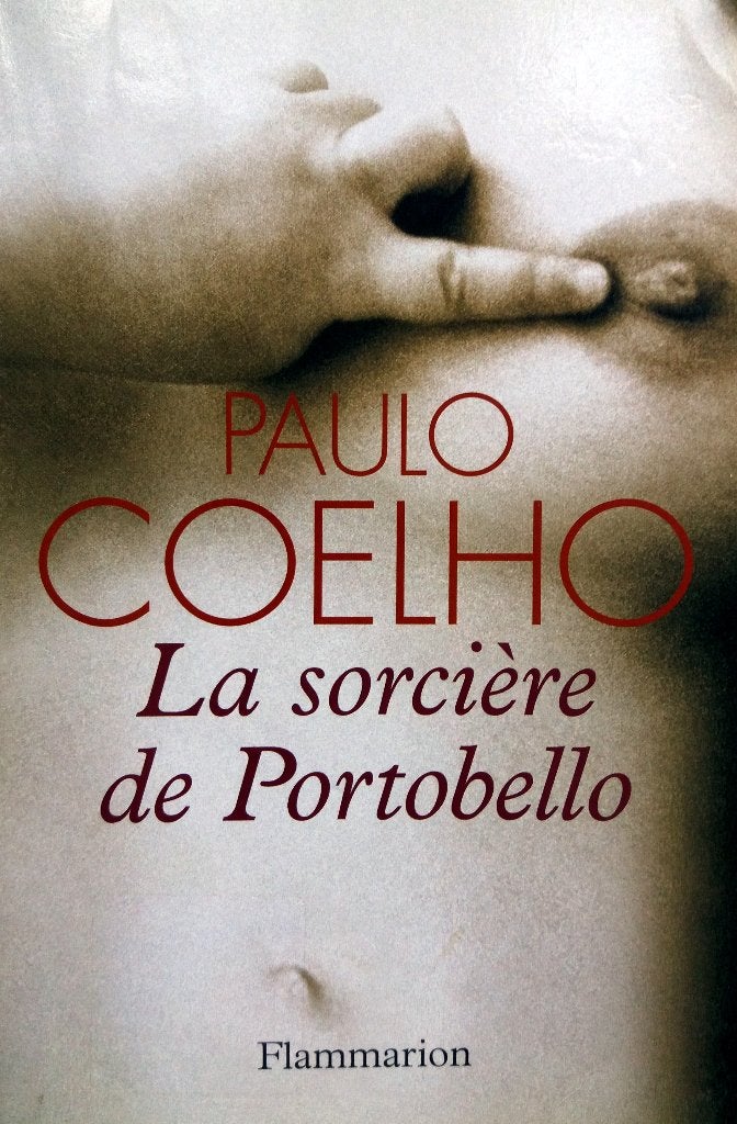 Paulo Coelho - La Sorcière de Portobello (Ex.1) (FRANSTALIG), Ophalen of Verzenden, Gelezen, Fictie