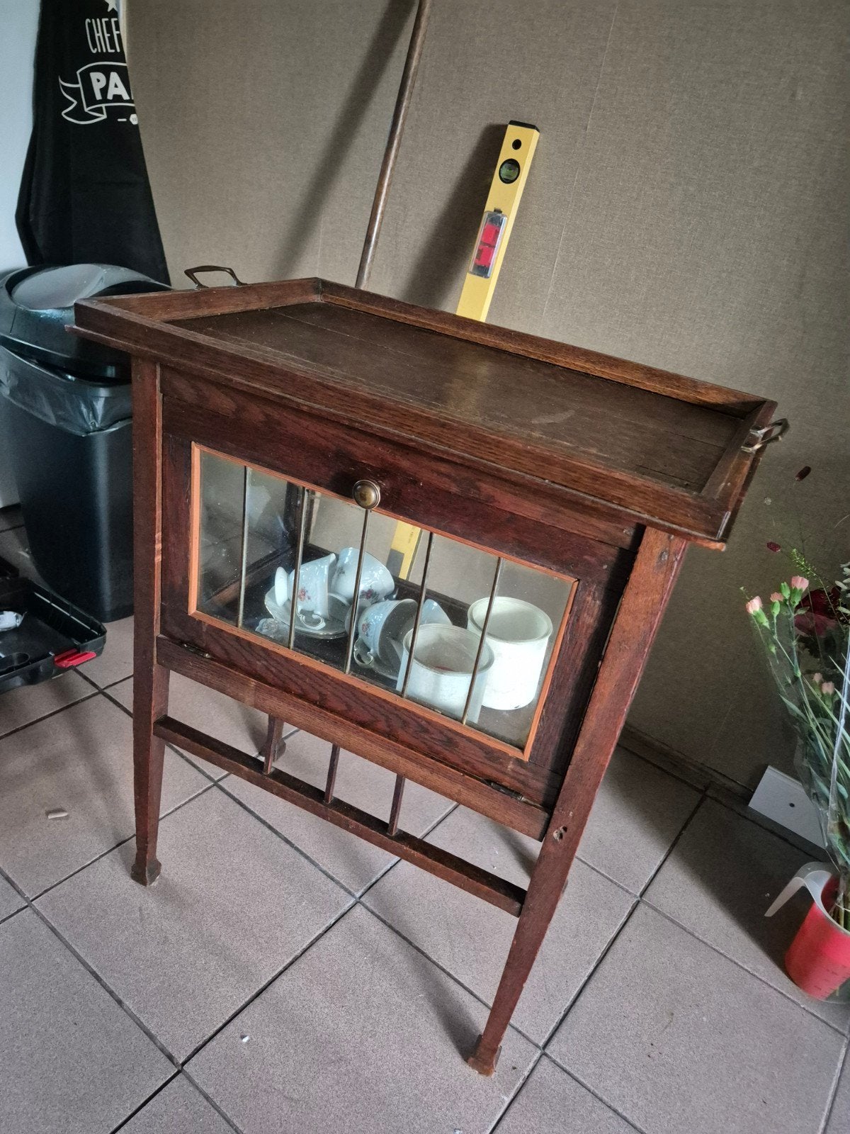 Antiek Theekastje / Bijzettafel met Glas, Ophalen